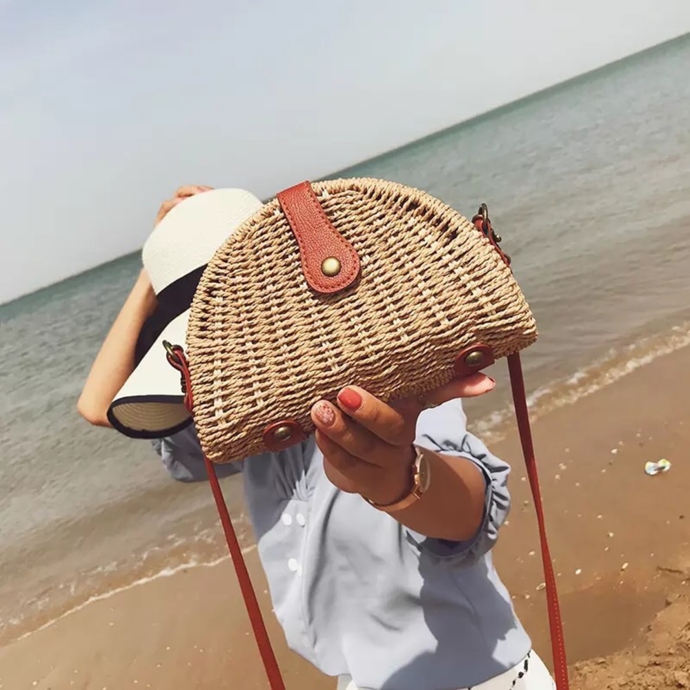 Women’s Bamboo Straw bags